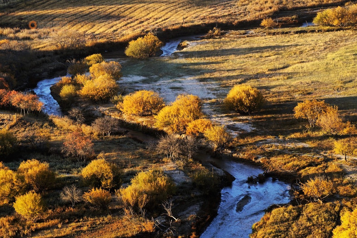 #ZOL月赛晒秋# 透风沟晨曦秋映