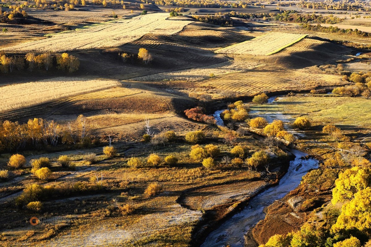 #ZOL月赛晒秋# 透风沟晨曦秋映