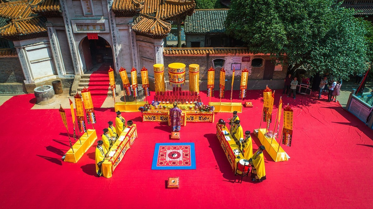 江西玉笥山：举办首届开坛法会