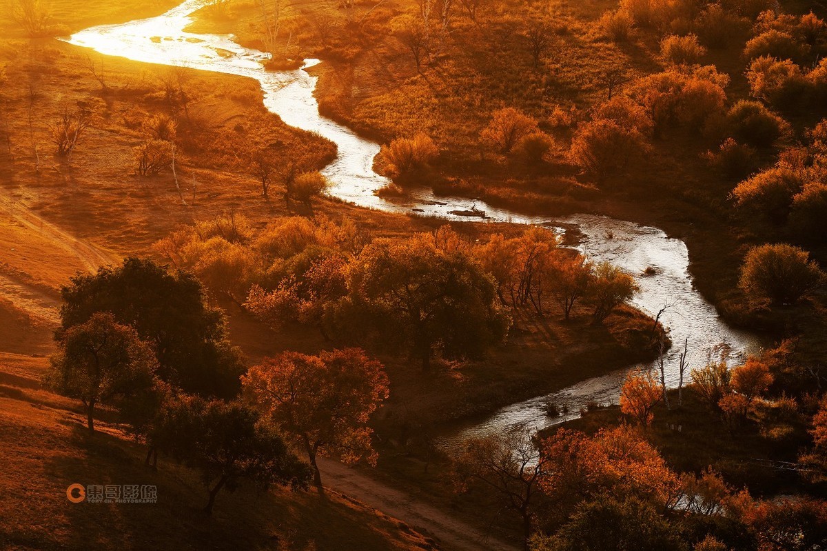 #ZOL月赛晒秋# 透风沟晨曦秋映