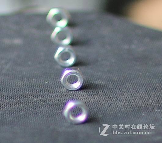 适马30 1.4A与狗头对比