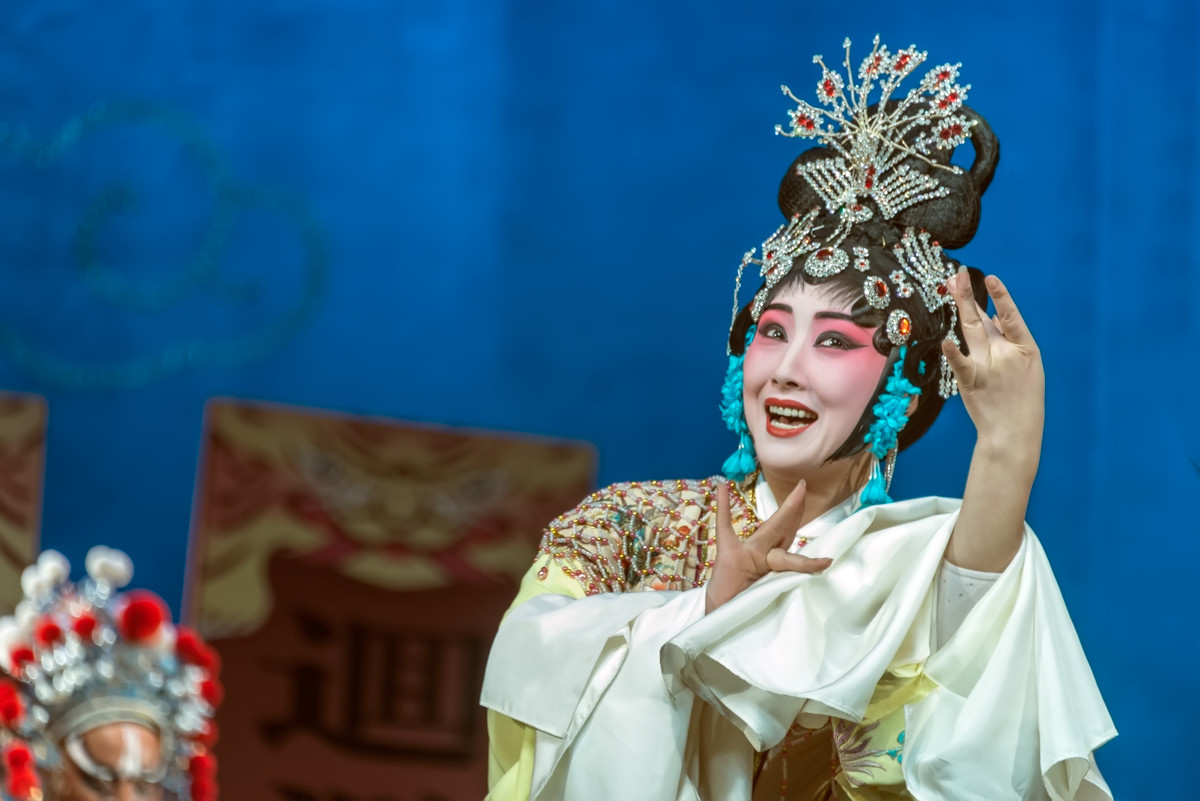 舞台摄影  川剧“铡美案”之《圣旨连摧放附马，包公怒铡陈世美》