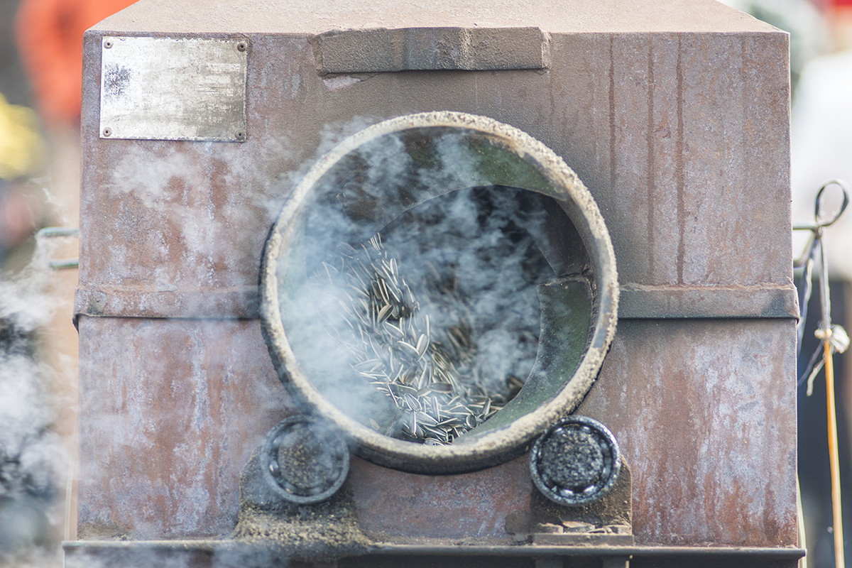 过年 赶农村大集