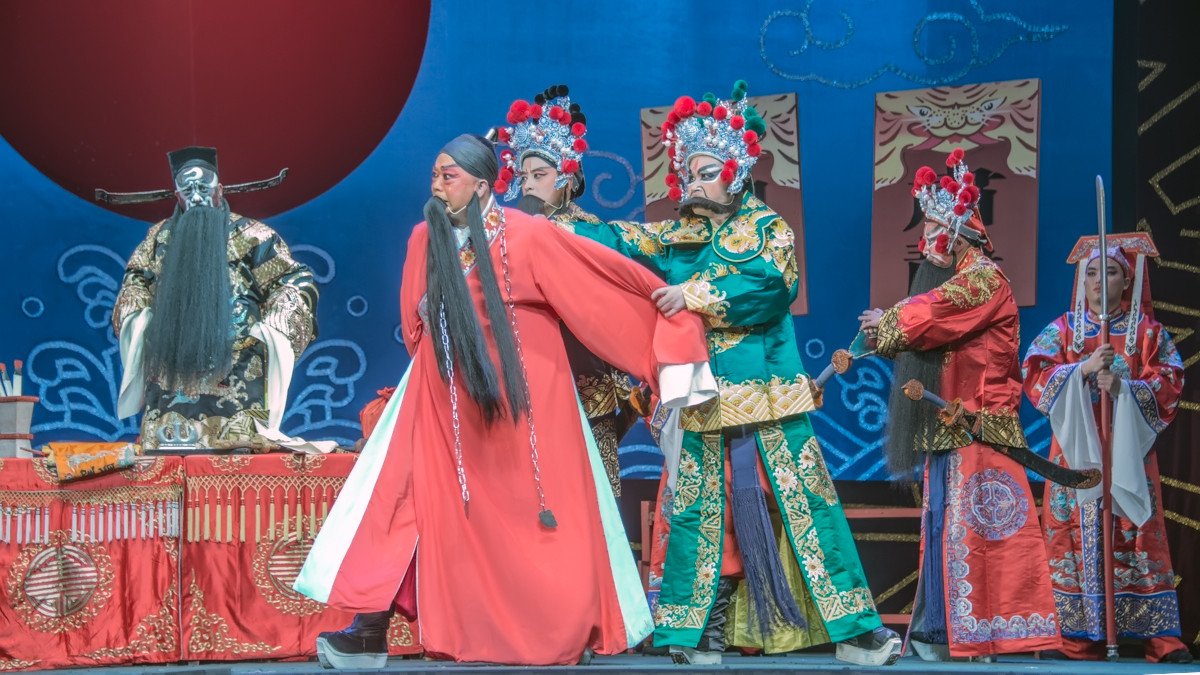 舞台摄影  川剧“铡美案”之《圣旨连摧放附马，包公怒铡陈世美》