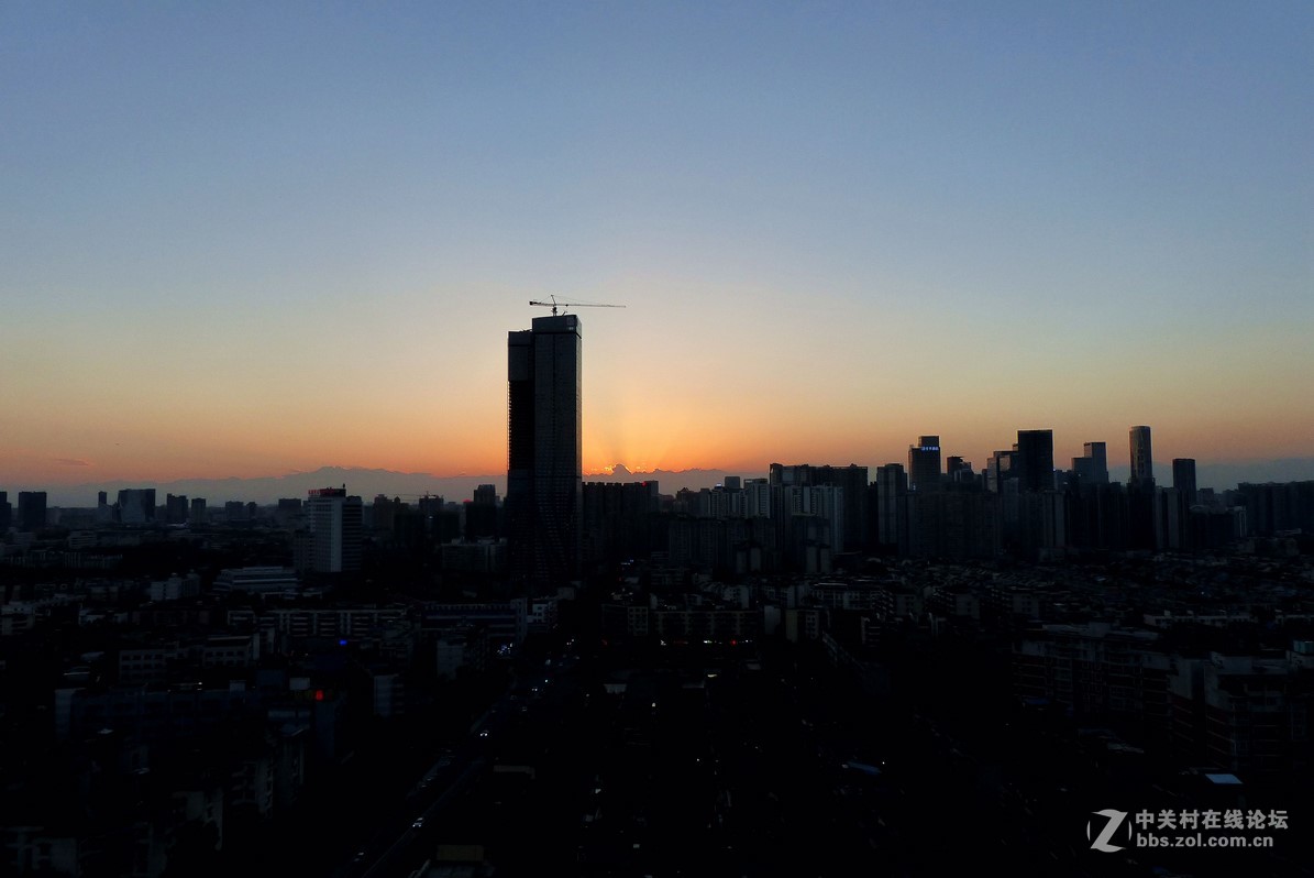 那城那雪山那晚霞