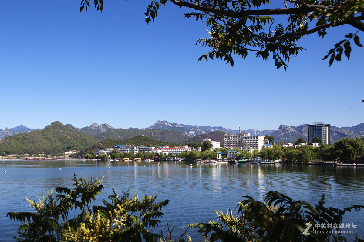 天郎气清雁栖湖