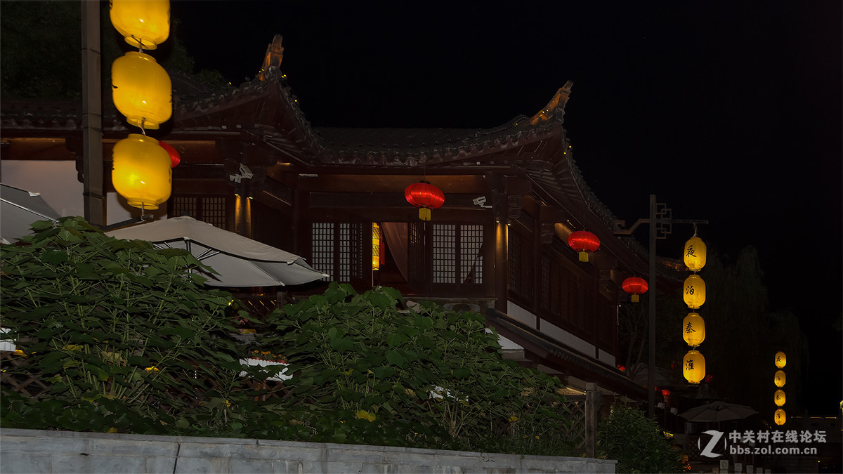 夜读秦淮