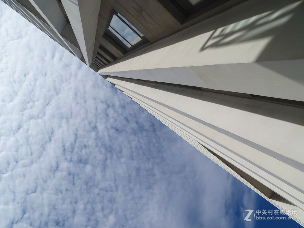 一组最近拍摄得建筑摄影