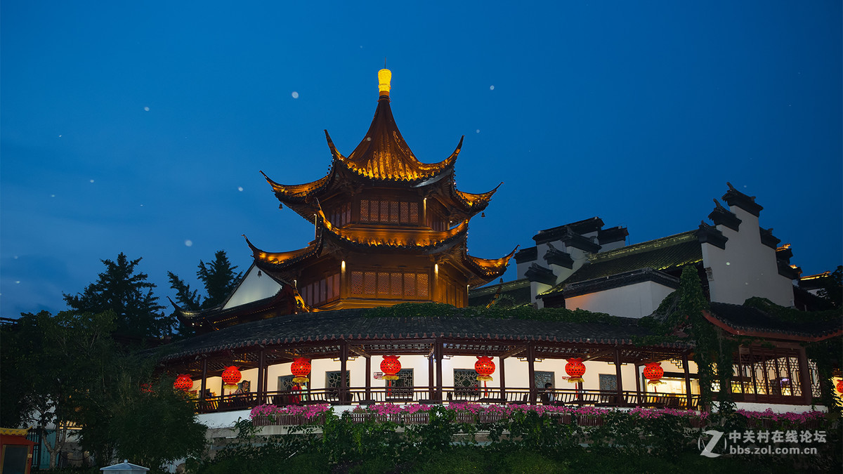 夜读秦淮