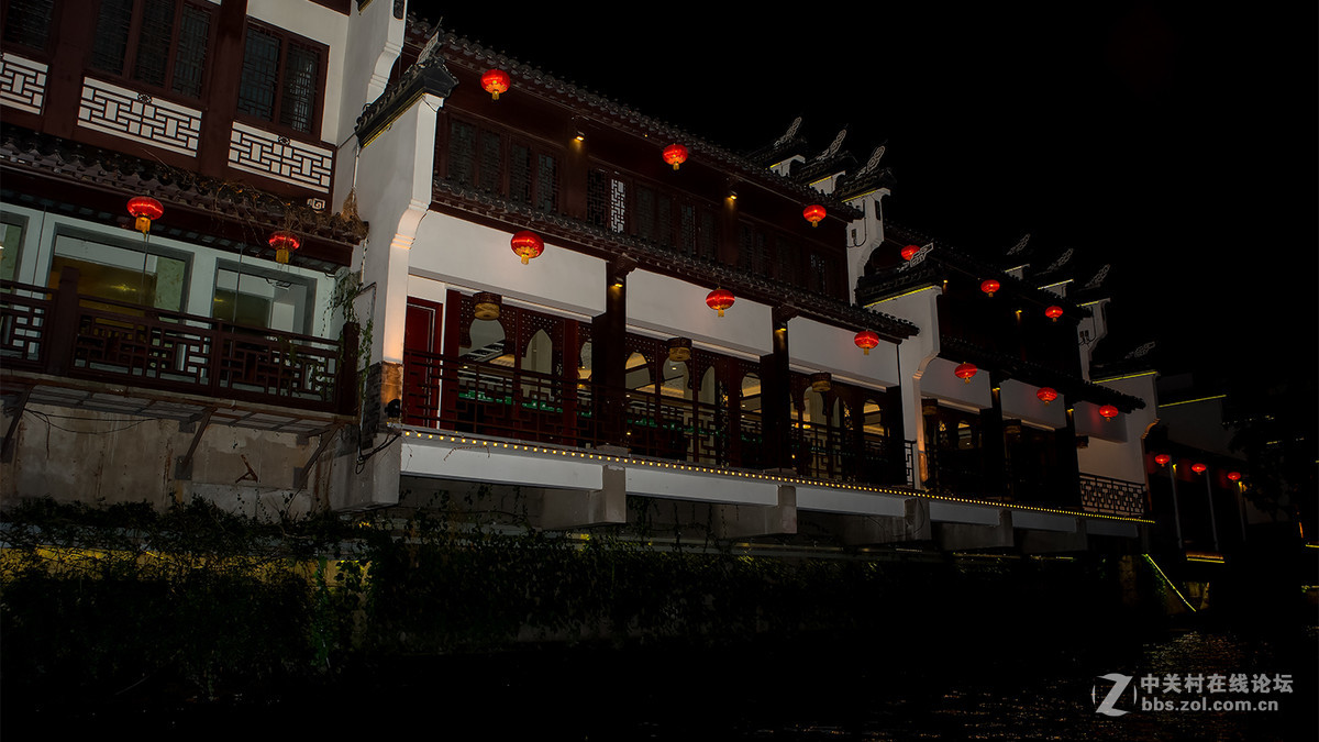 夜读秦淮
