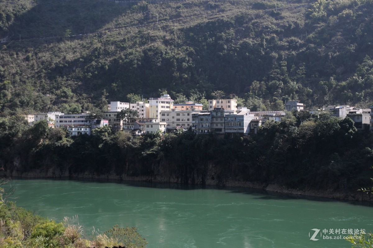 广西都安龙湾红水河风光