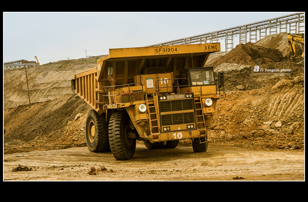 西乌草原行白音华海州露天煤矿4