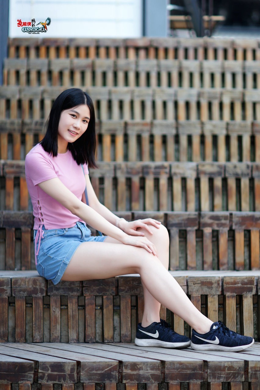 【永庆坊复古街美女】 ----嘉茵