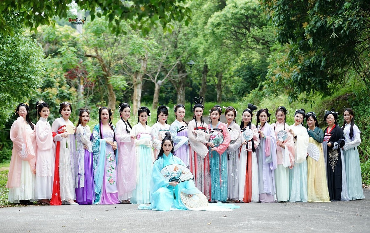 【春季佳人荟活动·古风美女】大合照