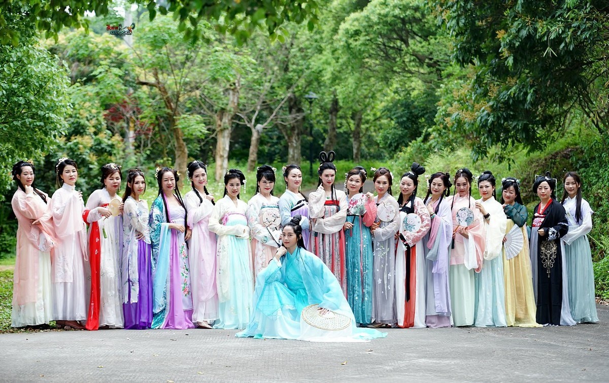【春季佳人荟活动·古风美女】大合照