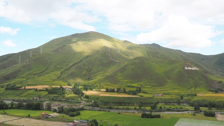 轻装上阵，行摄川西（新都桥-理塘-稻城亚丁）