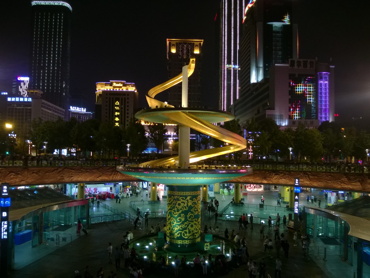 夜拍成都天府广场