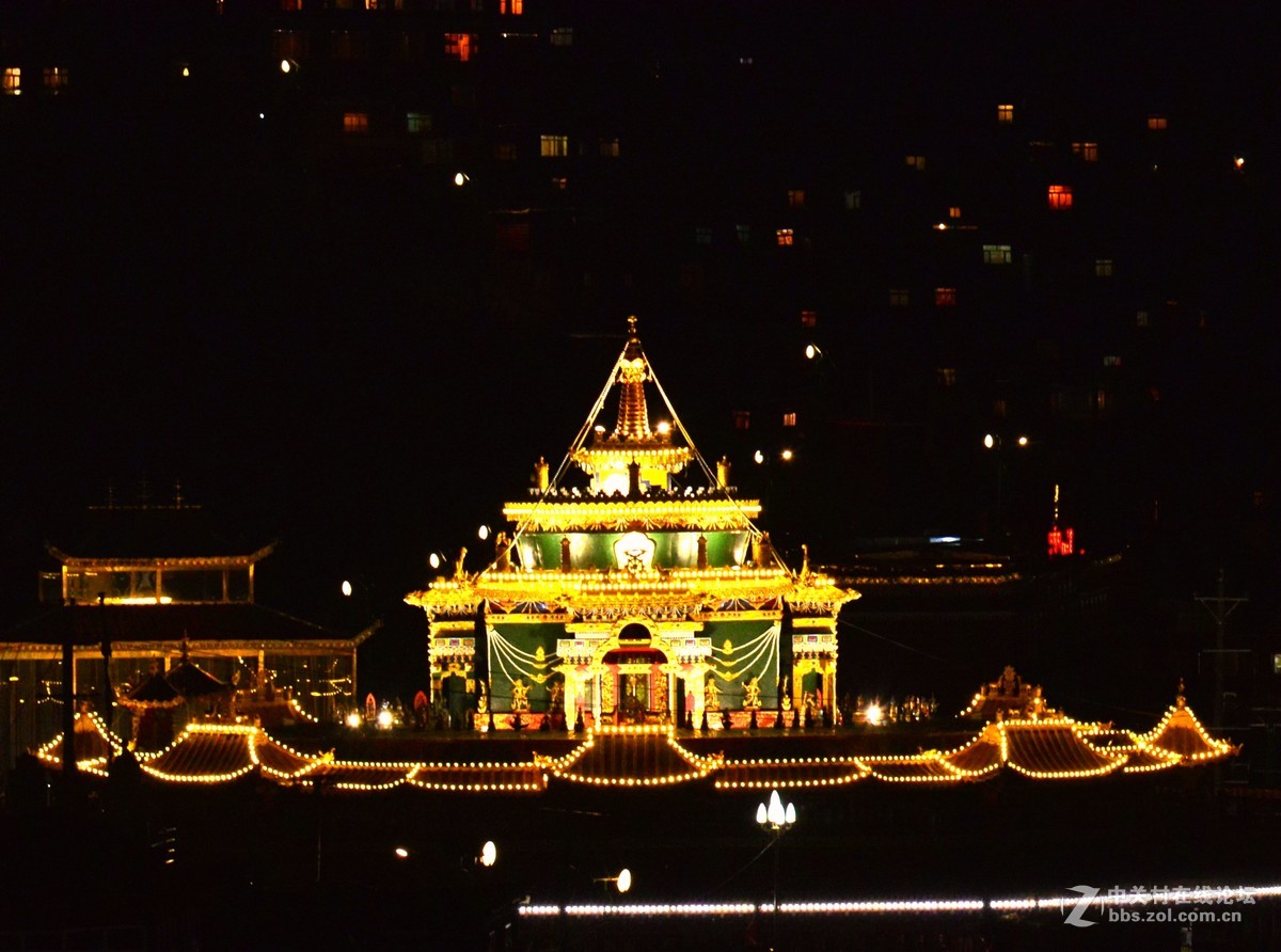 色达---佛明学院夜景
