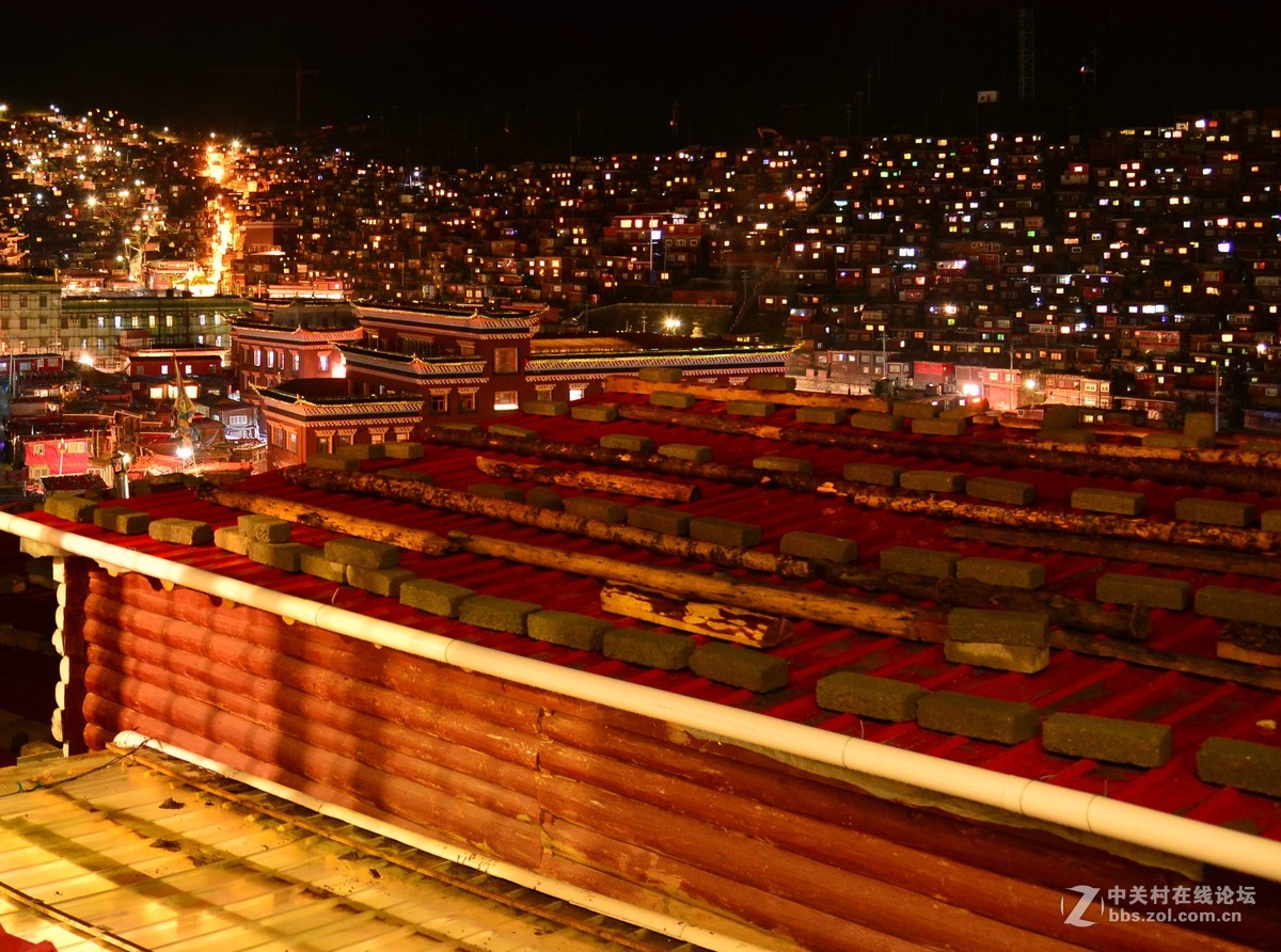 色达---佛明学院夜景