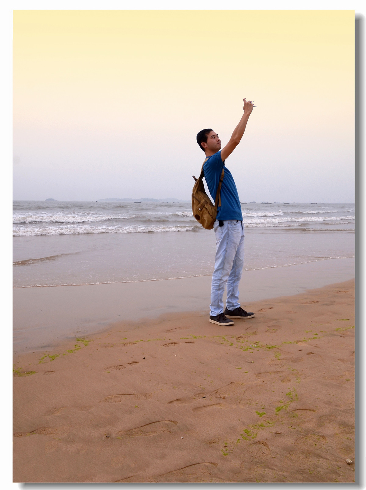 海边的人们抓拍