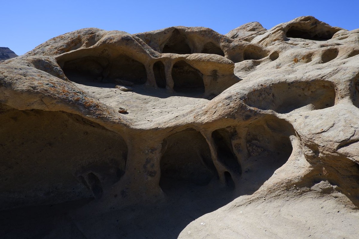贺兰山里有个神奇的地方——石柱子客栈（上）