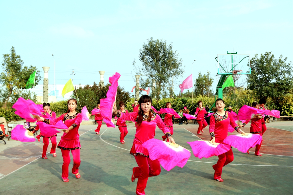 重阳节趣味运动会花絮