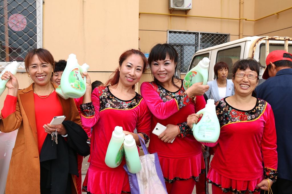 重阳节趣味运动会花絮
