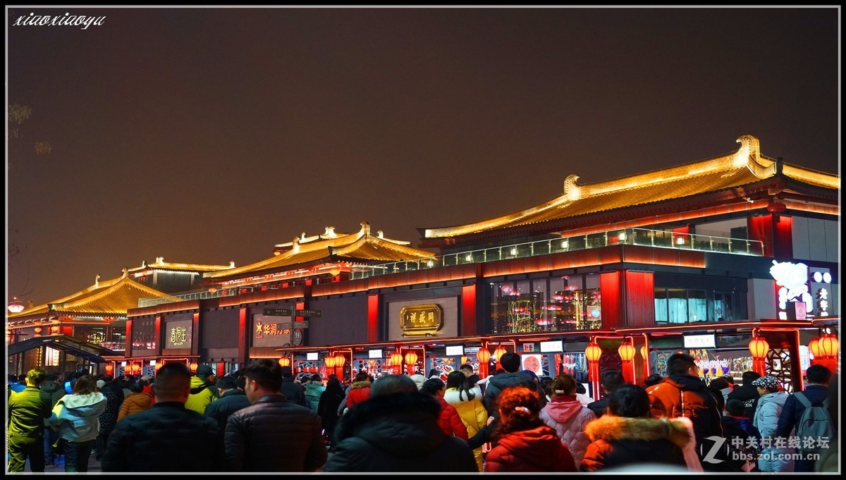 西安   大雁塔激光表演