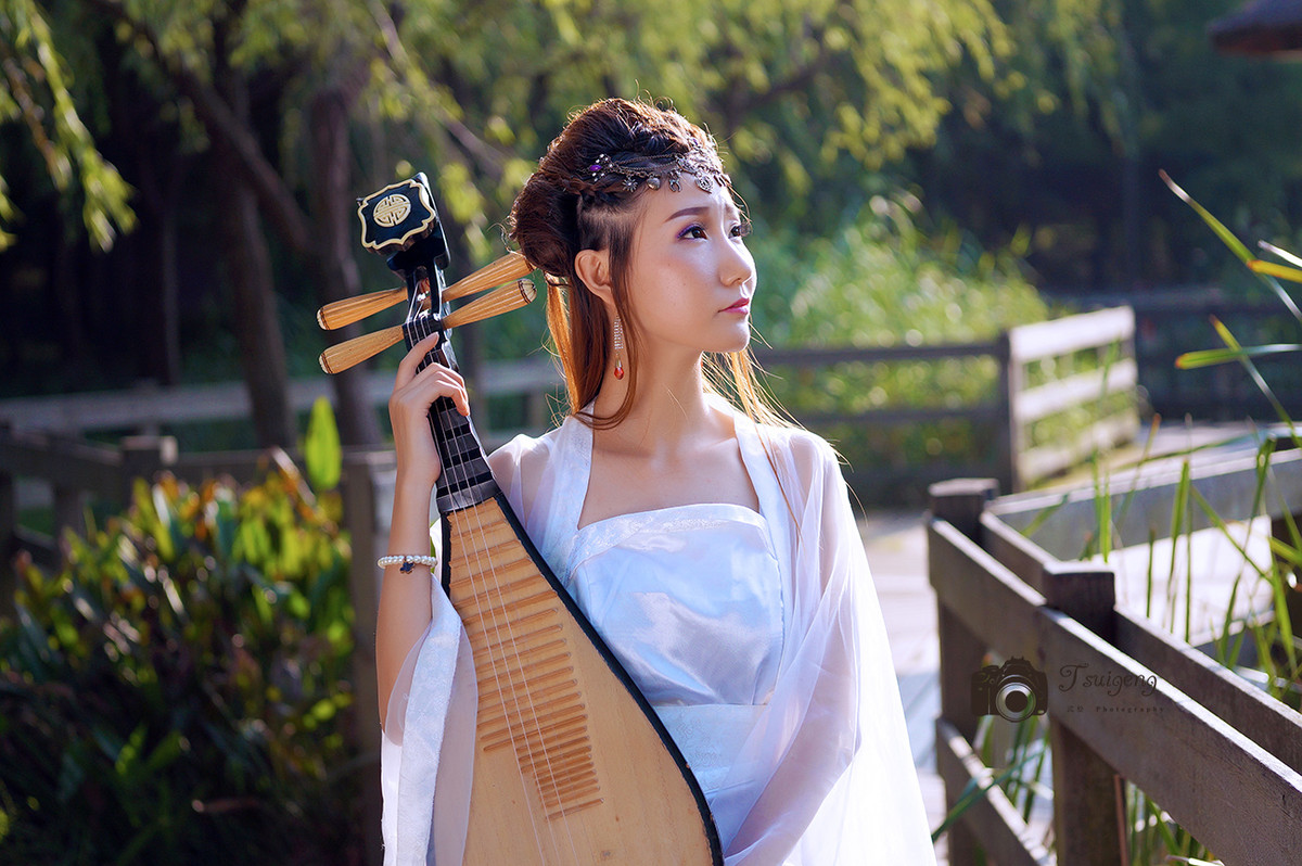 #2015MissChinajoy摄影大赛#+琵琶仙子