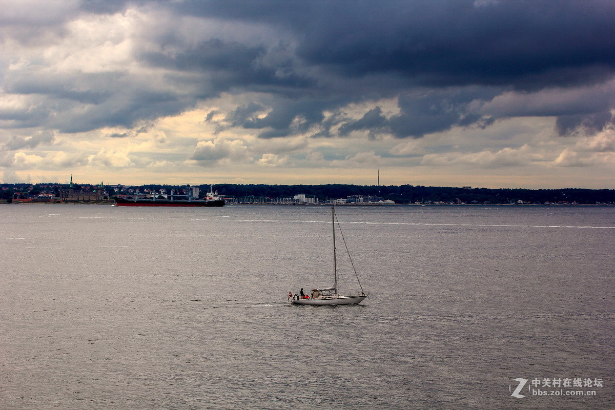 哥德堡坐船通过卡特加特海峡到丹麦
