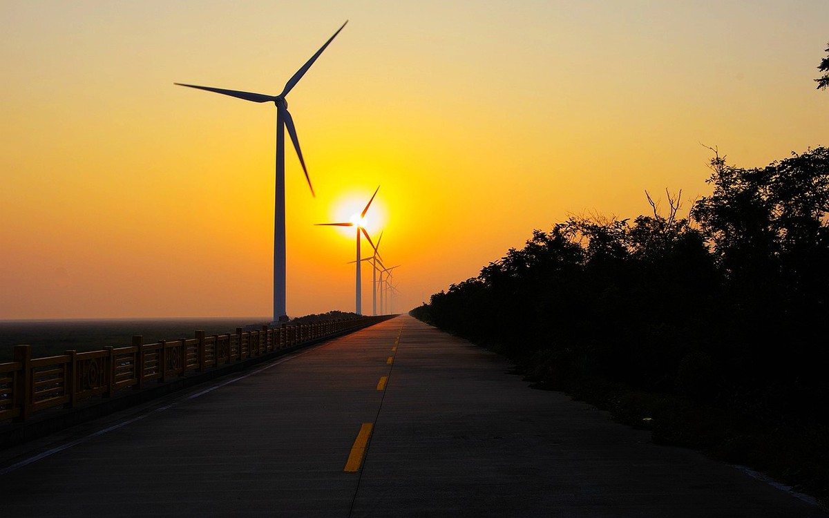 黄海之滨－红日印风车