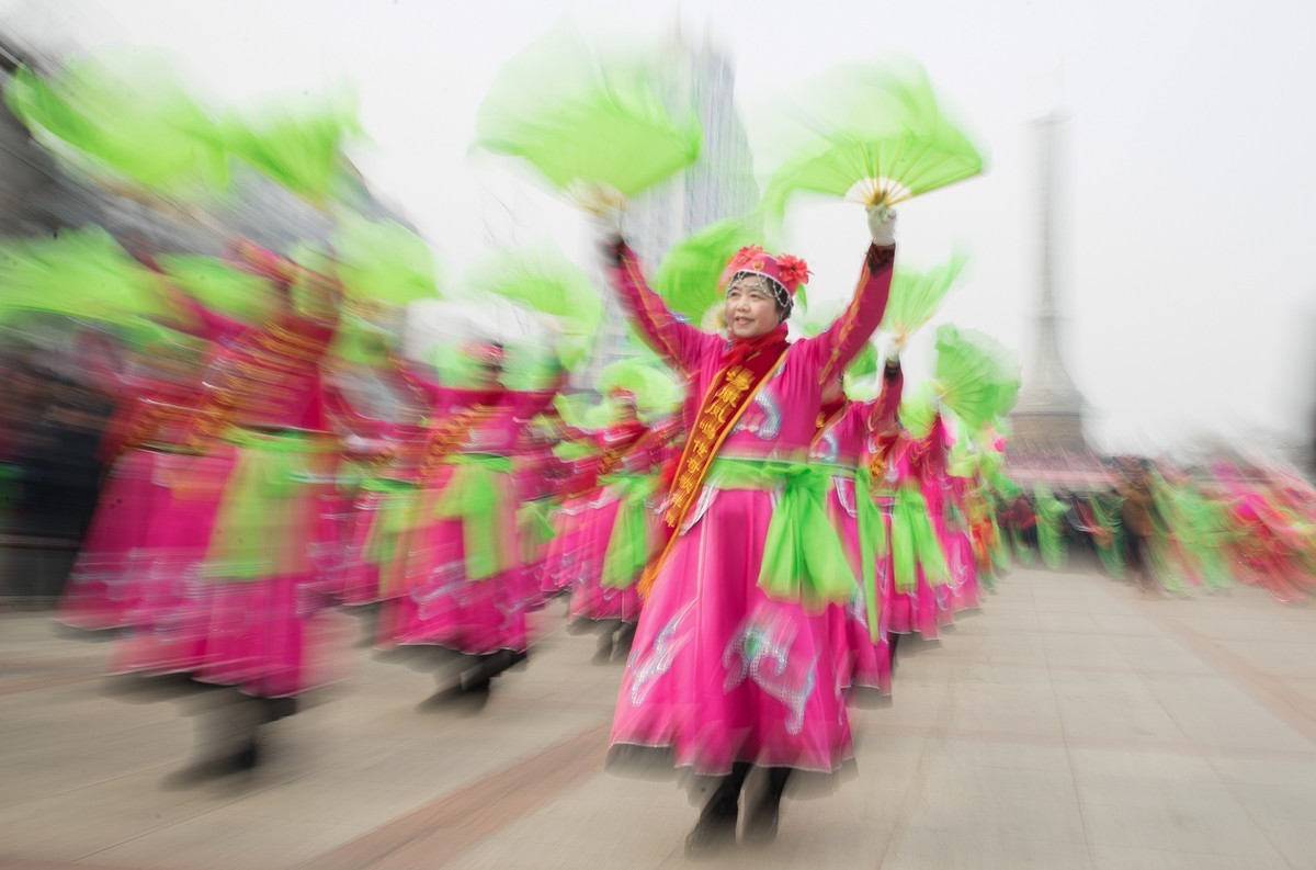 正月十五闹元宵，东北大秧歌扭起来！