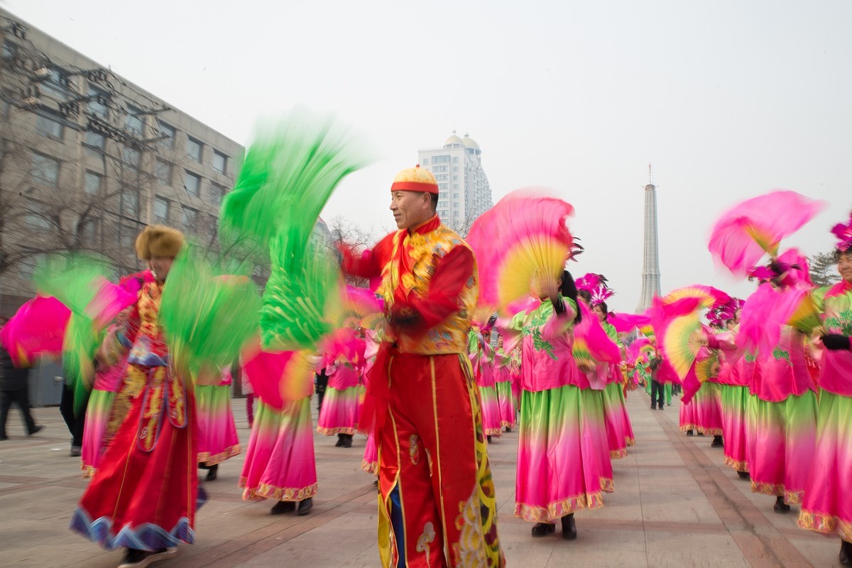 正月十五闹元宵，东北大秧歌扭起来！