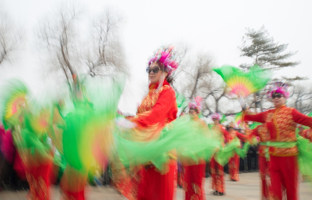 正月十五闹元宵，东北大秧歌扭起来！