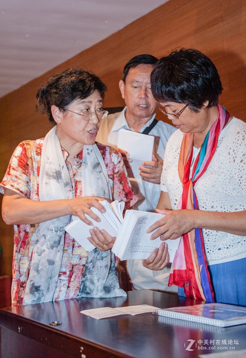 深圳老年摄影学会第四届换届选举花絮