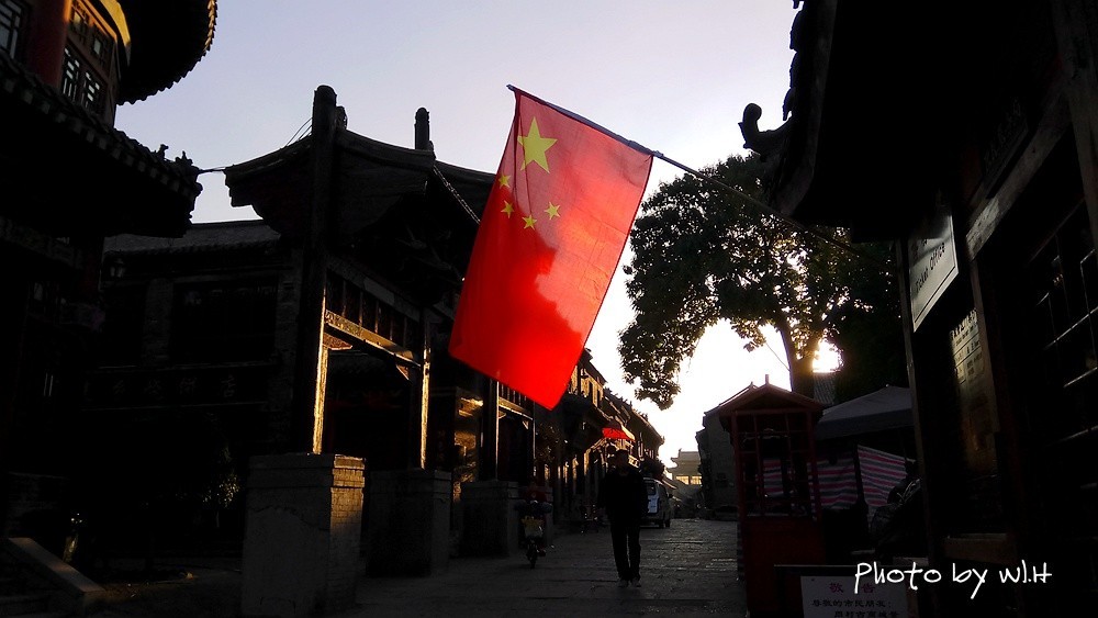 今天是你的生日，我的中国