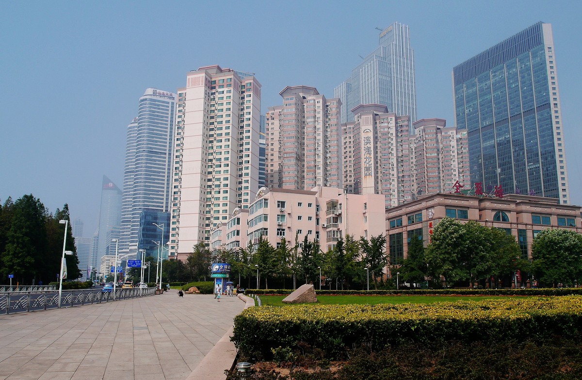 青岛海滨广场掠影