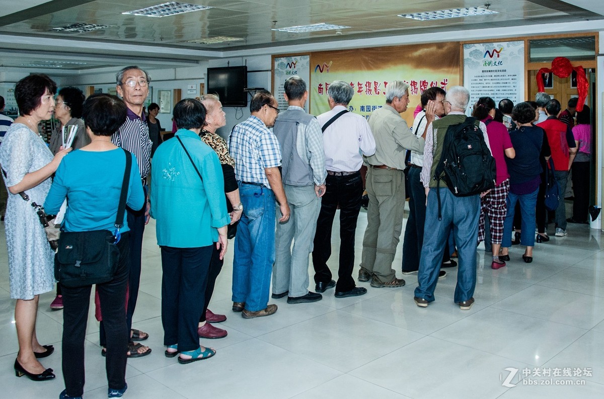 深圳老年摄影学会第四届换届选举花絮