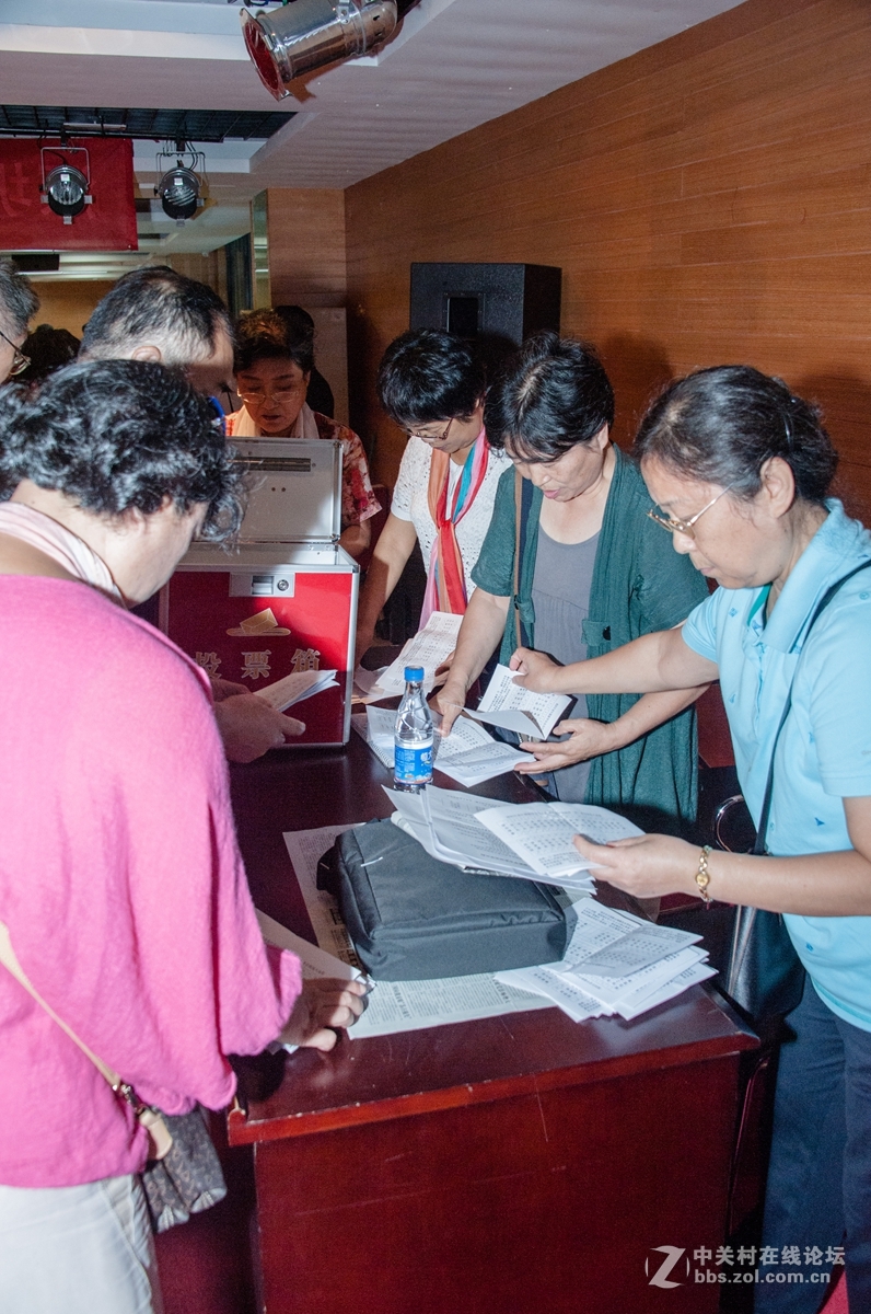 深圳老年摄影学会第四届换届选举花絮