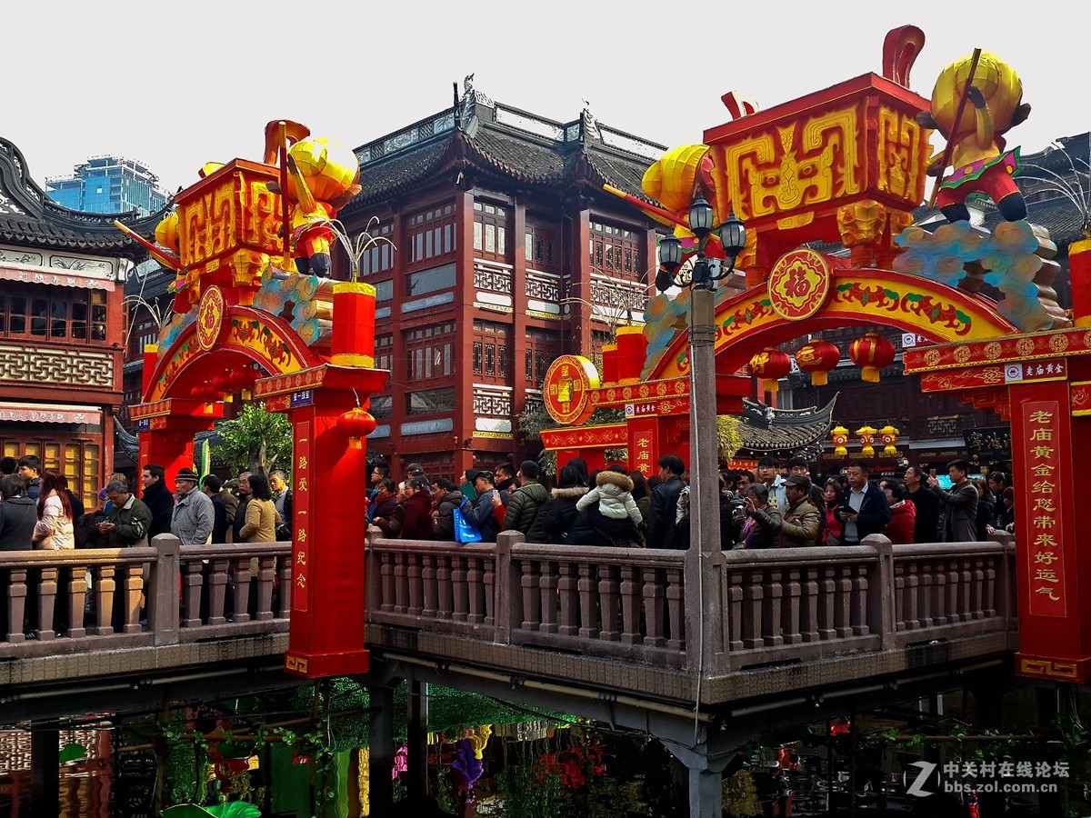 守太岁豫园手机扫街