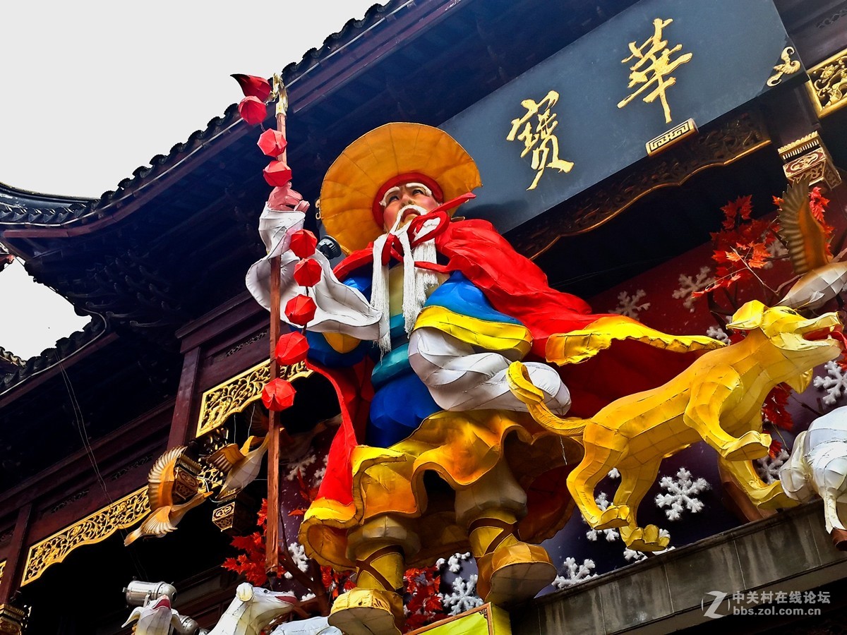 守太岁豫园手机扫街