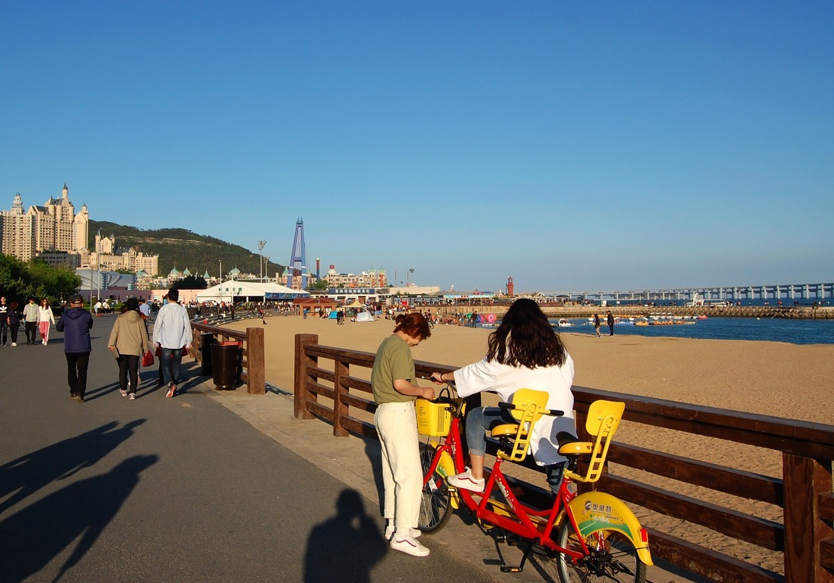 下午天气不错到海边拍几張