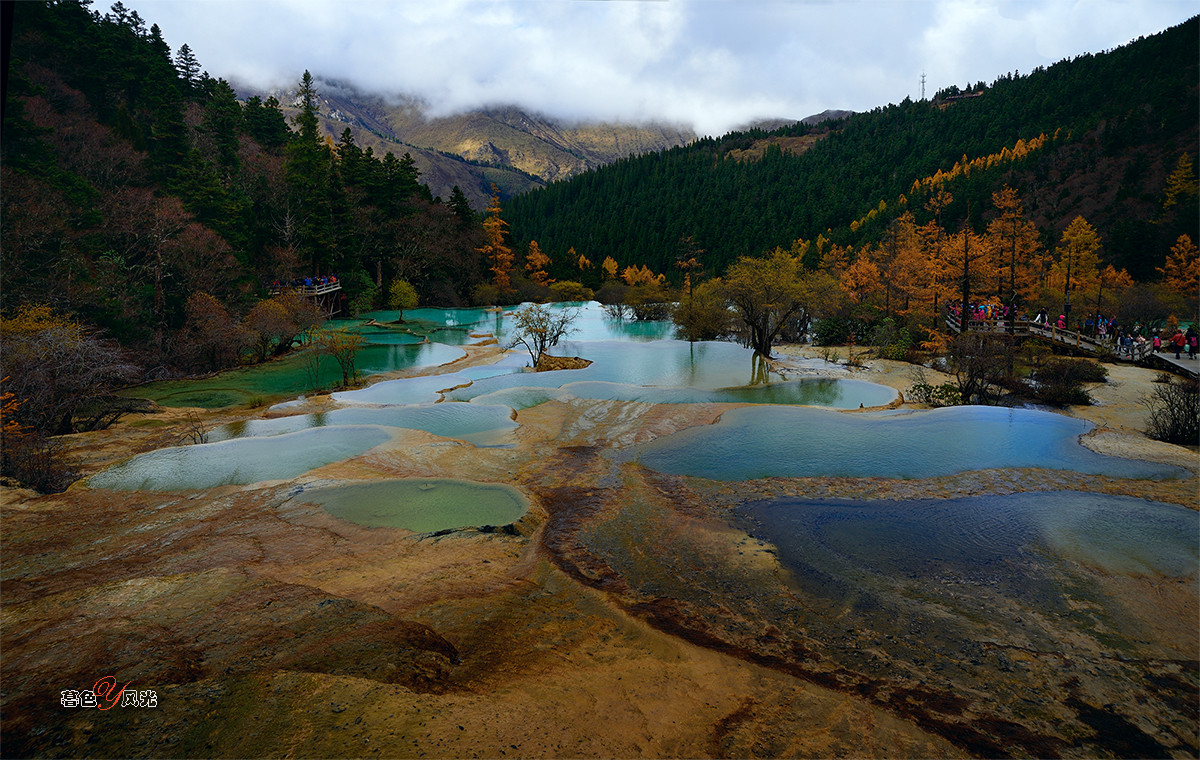 大自然的鬼斧神工——四川黄龙之水！