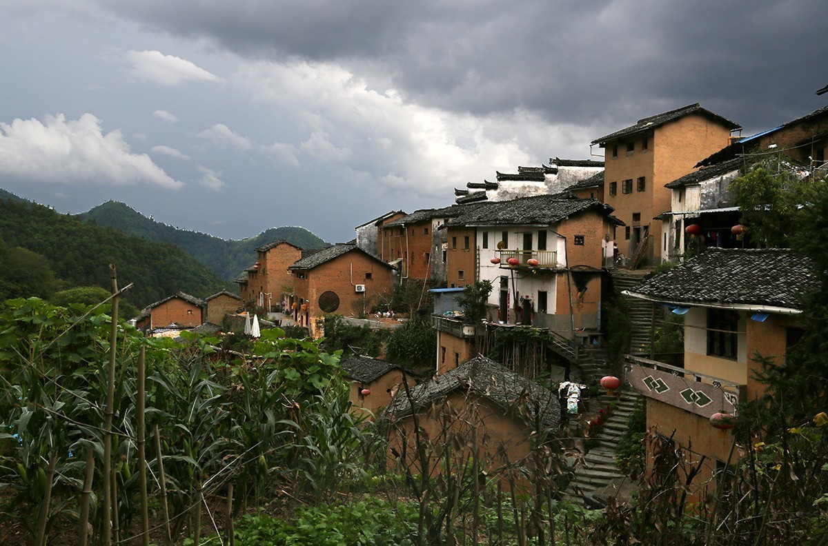 陽產土樓