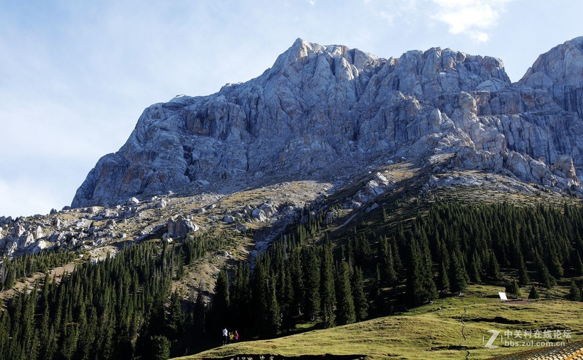 西行漫记 47  伊昭公路