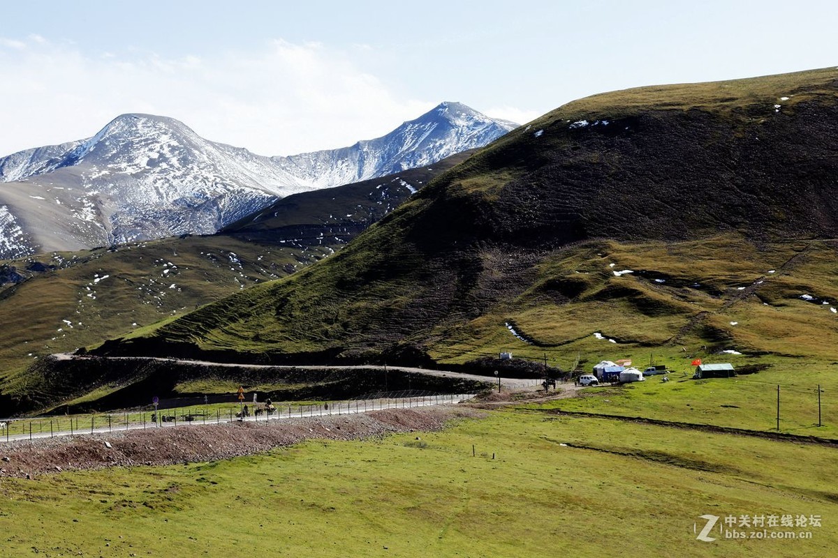 西行漫记 47  伊昭公路
