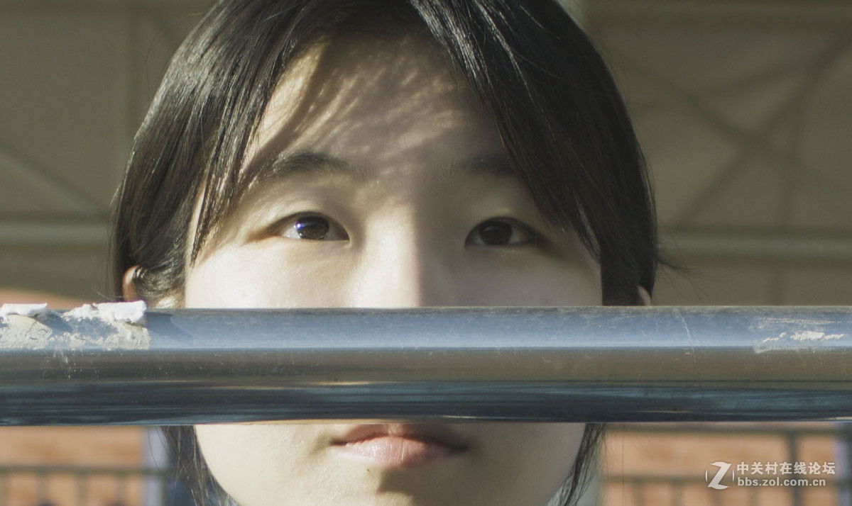 风依旧在吹，秋天的雨跟随，我很好