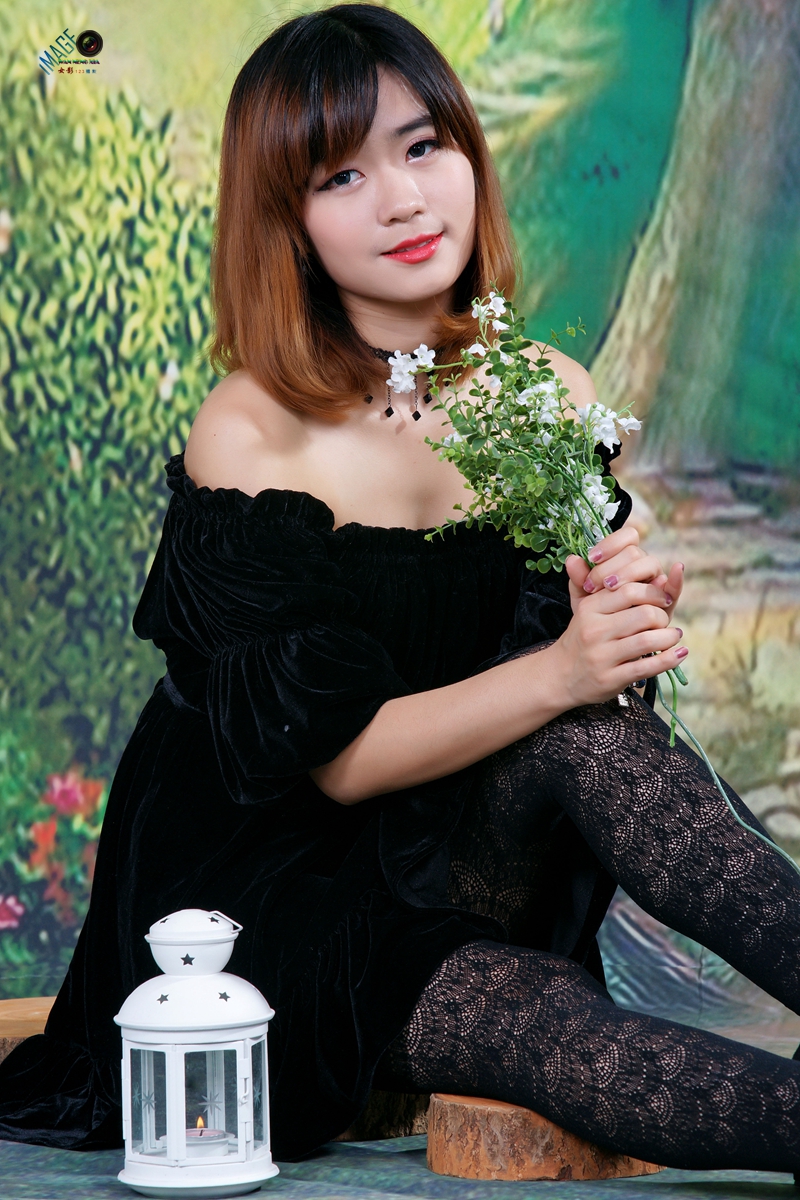 [ 照 亮 ]------小豚