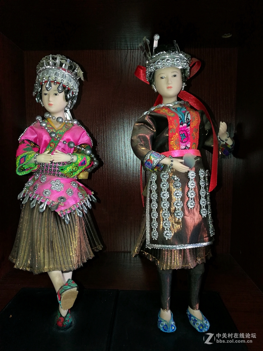 苗女模特摆件  华为手机试拍