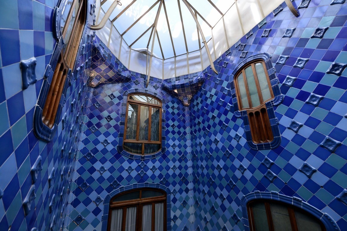 西班牙巴塞罗那米拉之家3